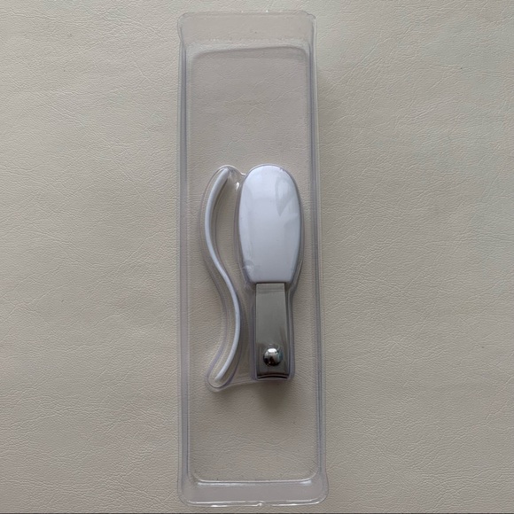 Fridababy NF017 NailFrida - The SnipperClipp in White - Picture 11 of 11